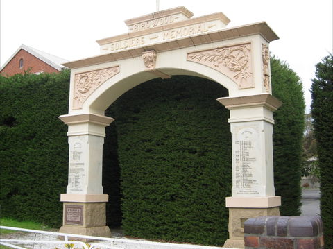 Birdwood - Grafton Accommodation 1