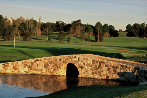 Camden Golf Club - Grafton Accommodation 0