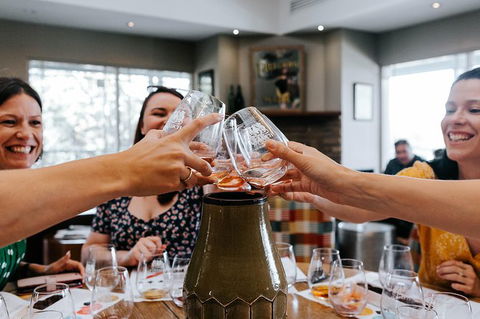 Hunter Valley Premium Food & Drink Pairing Tour - Grafton Accommodation 0