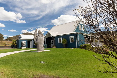 Private Full-Day Wine Tour In Hunter Valley - Grafton Accommodation 1