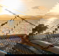 Sunset Sail In The Whitsundays - Grafton Accommodation