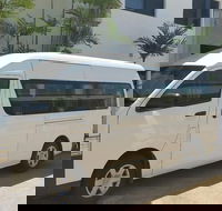 Airport Transfer to or fm Palm Cove accommodation for up to 13 people 7am-10pm - Grafton Accommodation