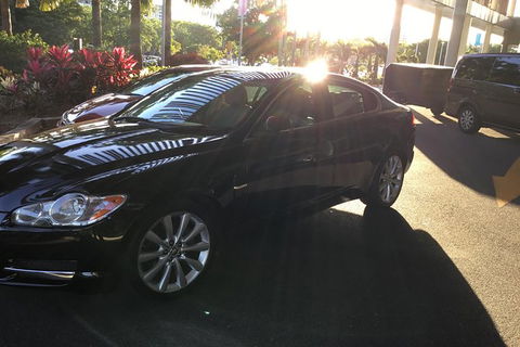 Jaguar Limousine Transfer Cairns Airport To City Or Return - Grafton Accommodation 6