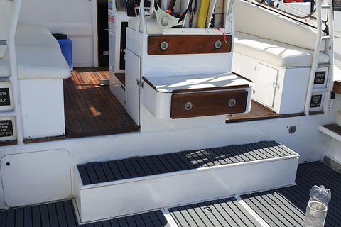Full Day Whitsunday Reef Fishing Charter Boat - Grafton Accommodation 4