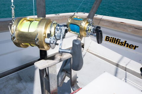 Full Day Whitsunday Reef Fishing Charter Boat - Grafton Accommodation 6