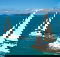 2Day 2Night Sail Snorkel  SUP Adventure Whitsundays double - Grafton Accommodation