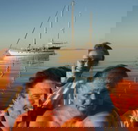 Great Barrier Reef Luxury Expedition Cruise cabin booking 7 days 6 night - Grafton Accommodation