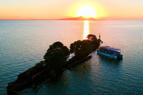 Aquascene Magnetic Island Sunset & Shipwreck Tour - Grafton Accommodation 0