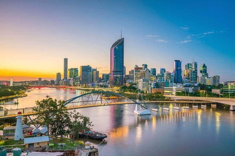 Brisbane Airport Transfers : Brisbane Airport BNE To Brisbane In Luxury Van - Grafton Accommodation 5