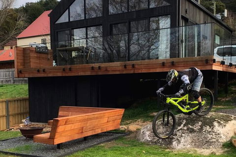 Send IT 4 Day Derby & St Helens MTB Experience - Grafton Accommodation 5