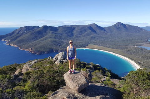 4-Day Fabulous Tasmania Tour: Wineglass Bay, Port Arthur, Devils & Bruny Island - Grafton Accommodation 0