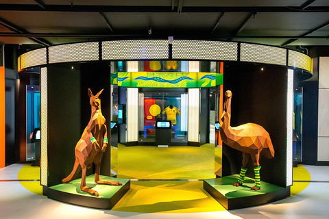 Ultimate Sports Lovers Bus Tour Of Melbourne - Grafton Accommodation 8