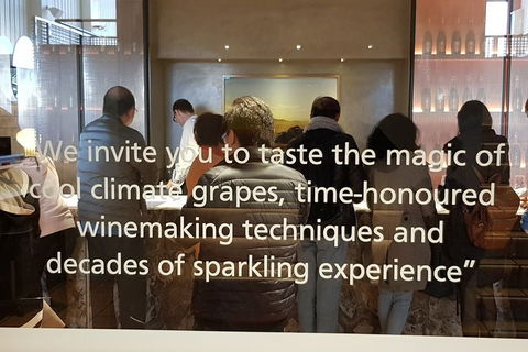 Yarra Valley Wine Tasting Day Tour From Melbourne - Grafton Accommodation 1