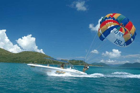 Island Parasail - Grafton Accommodation 0
