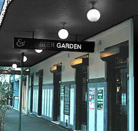 Duck  Swan Hotel - Grafton Accommodation