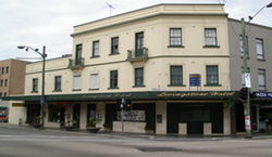 Livingstone Hotel - Grafton Accommodation 0