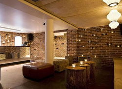 The Fringe Bar - Grafton Accommodation 0