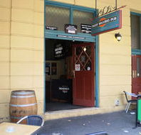 Paddy Maguires - Grafton Accommodation