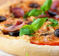 Pedro's Pizza - Grafton Accommodation