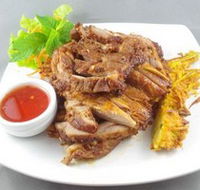 A-Thai-5 Restaurant  Takeaway - Grafton Accommodation