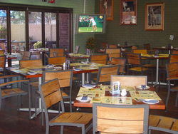 Hale Road Tavern - Grafton Accommodation 0