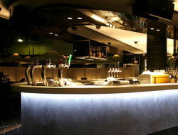 Ryans Bar - Grafton Accommodation 0