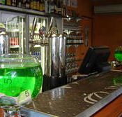 The Tap On Mitchell - home of the Fishbowl Cocktail - Grafton Accommodation