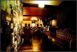 Stickybar - Grafton Accommodation 0