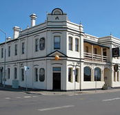 Alexander Hotel - Grafton Accommodation