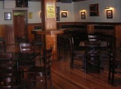 Jack Duggans Irish Pub - Grafton Accommodation 0