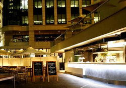Ryans Bar - Grafton Accommodation 1