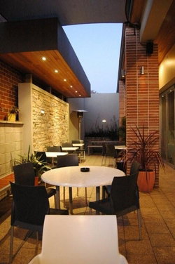 The Publican Bar - Grafton Accommodation 3