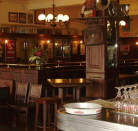 Belgian Beer Cafe Little Brussels - Grafton Accommodation