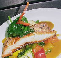 Gavinos Restaurant - Grafton Accommodation