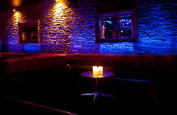 The Tunnel Club - Grafton Accommodation 0