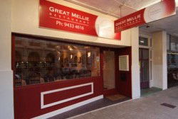 Great Mellie Restaurant - Grafton Accommodation 2