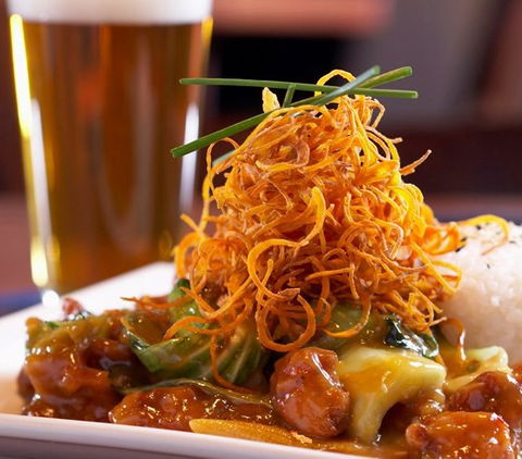 Yardhouse Bar & Brasserie - Grafton Accommodation 4