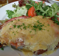 Raglan Tavern - Grafton Accommodation
