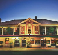 Tom Price Hotel - Grafton Accommodation