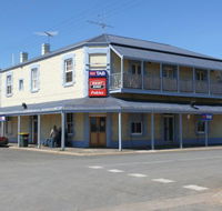 Port Wakefield Hotel - Grafton Accommodation