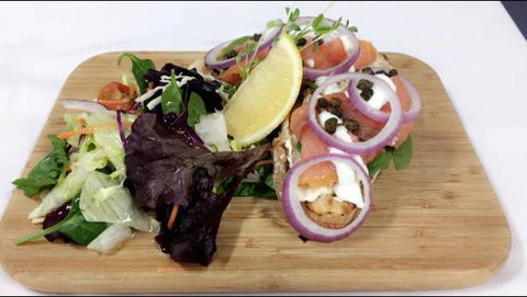 Woods And Irons Restaurant @ The Moranbah Golf Club - Grafton Accommodation 3