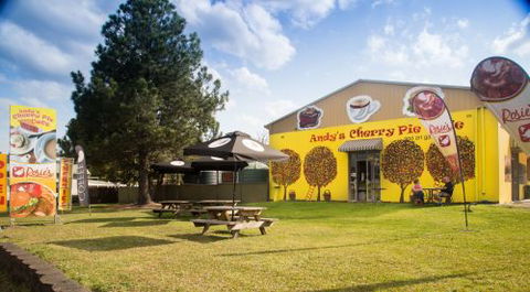 Andy’s Cherry Pie Cafe - Grafton Accommodation 4