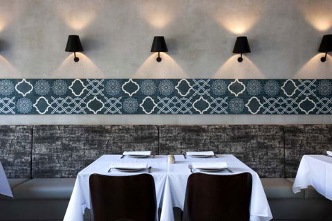 Zahli Modern Middle Eastern Restaurant - Grafton Accommodation 6