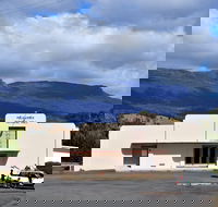 Mole Creek Market