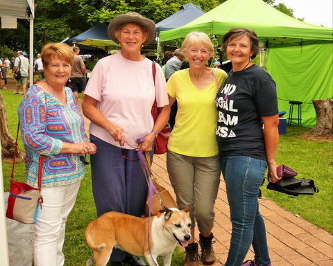 Gloucester Farmers Market - Grafton Accommodation 2