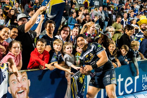 North Queensland Toyota Cowboys Versus Newcastle Knights - Grafton Accommodation 1