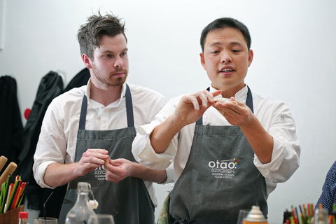 Dumpling Cooking Class - Grafton Accommodation 0