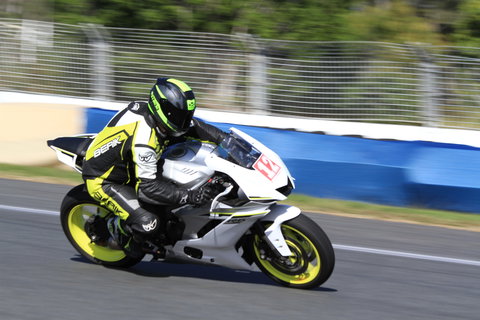 QR Moto Ride Days At Queensland Raceways! - Grafton Accommodation 0