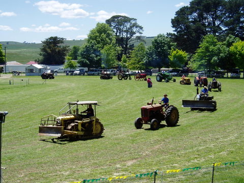 Southern Tablelands Vintage Farm Field Days - Grafton Accommodation 2