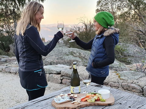 Hedonistic Hiking's Buffalo And Bubbles - Grafton Accommodation 0